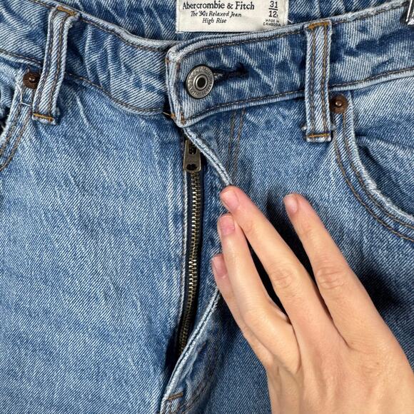 Abercrombie & Fitch The 90s Relaxed Jean Women 12R High Rise Curve Love Y2K Zip - Picture 6 of 9